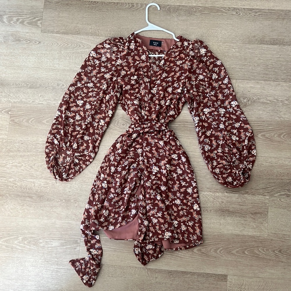 Vici floral wrap dress